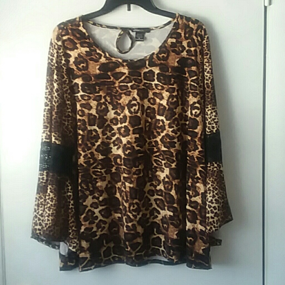 NWOT Leopard Print Shirt size XL